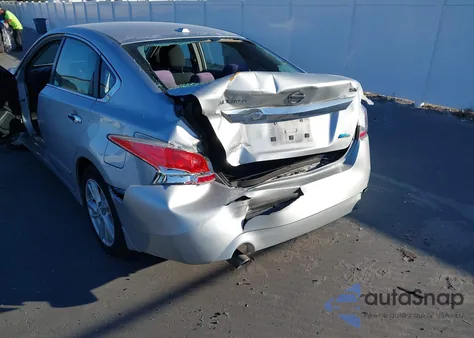 2014 Nissan Altima 2.5 Sv z USA, uszkodzony, nr VIN 1N4AL3AP7EC194868